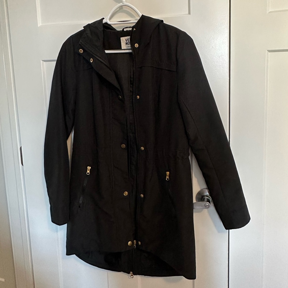 VERO MODA | Black Zipper Trench Coat High Low Hem with Hoodie - Picture 3 of 12